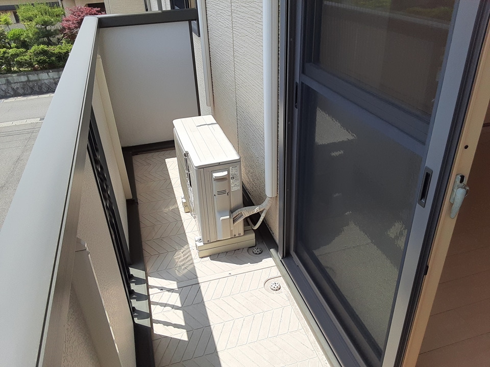 21/30 バルコニー