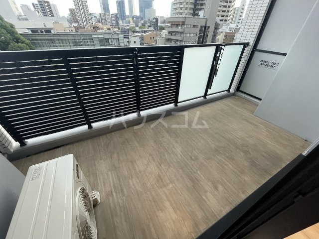 20/30 バルコニー