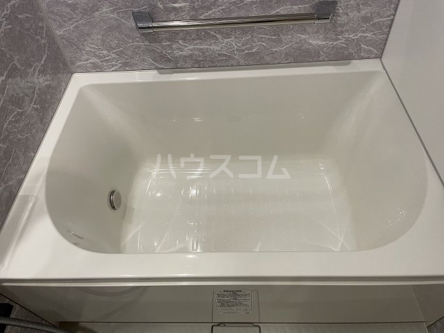 14/30 浴室