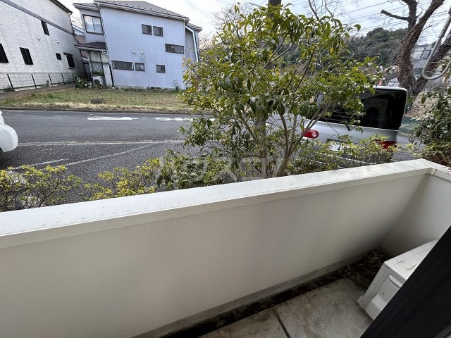 19/28 バルコニー