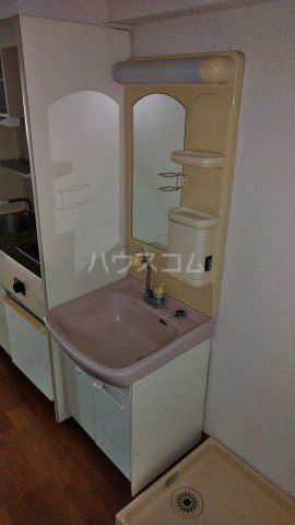 13/30 洗面