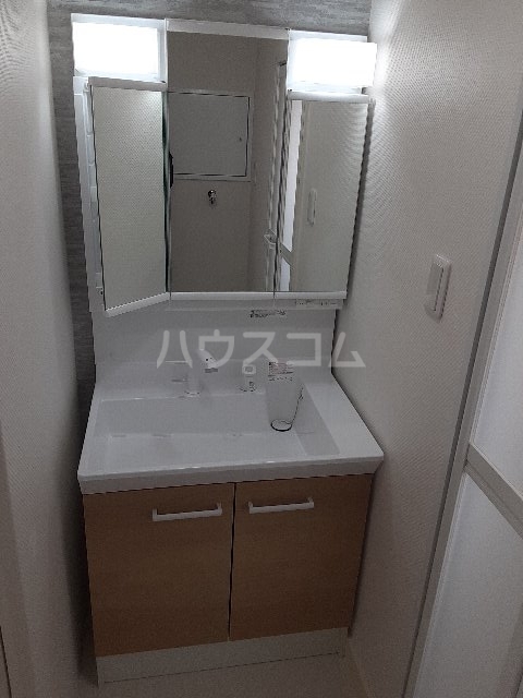15/30 洗面