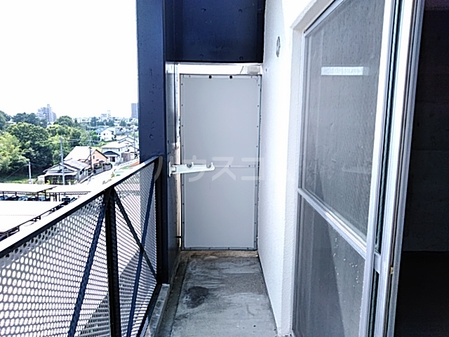 18/30 バルコニー