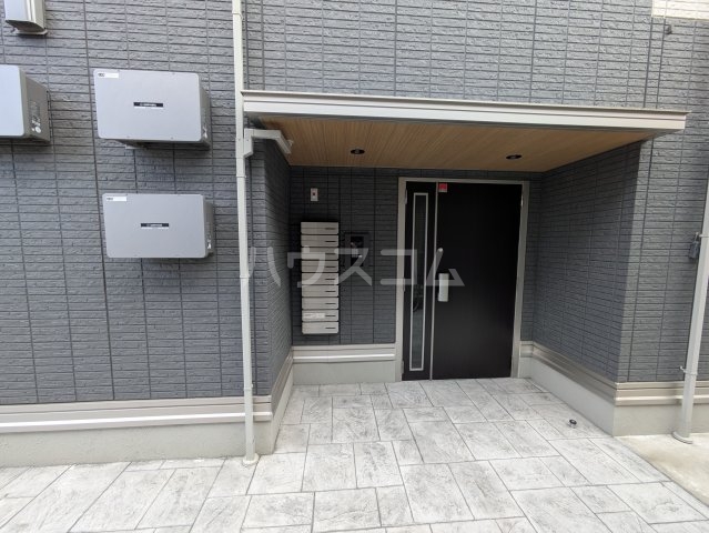 22/29 エントランス