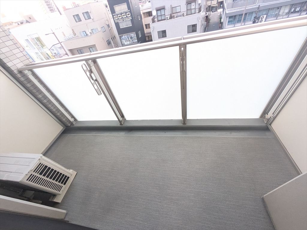 18/30 バルコニー