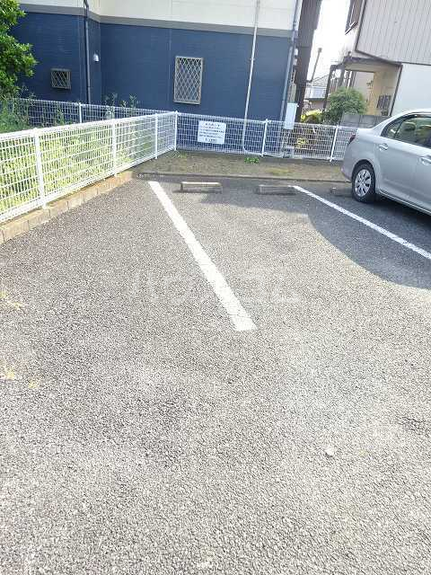 14/22 駐車場