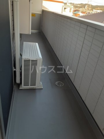 23/30 バルコニー