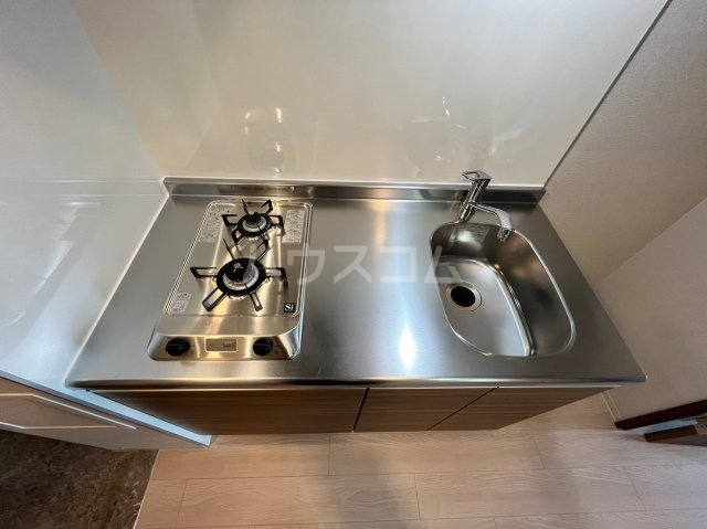 13/30 キッチン