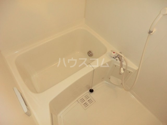 14/27 浴室