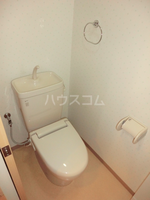 16/27 トイレ
