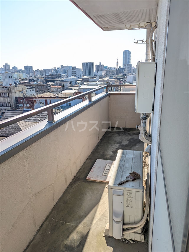 18/29 バルコニー