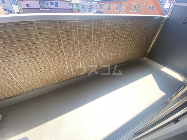13/27 バルコニー