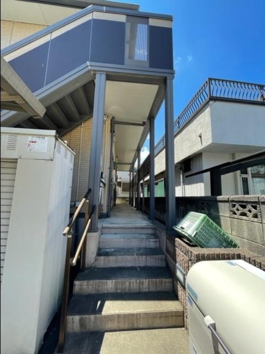 14/25 エントランス