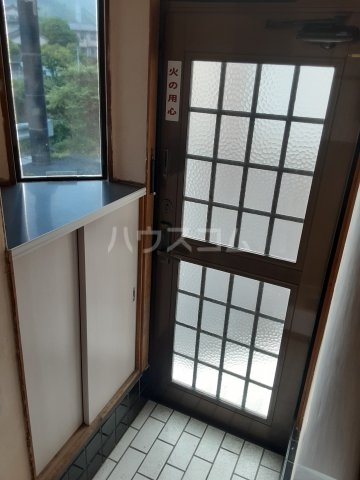 15/28 玄関