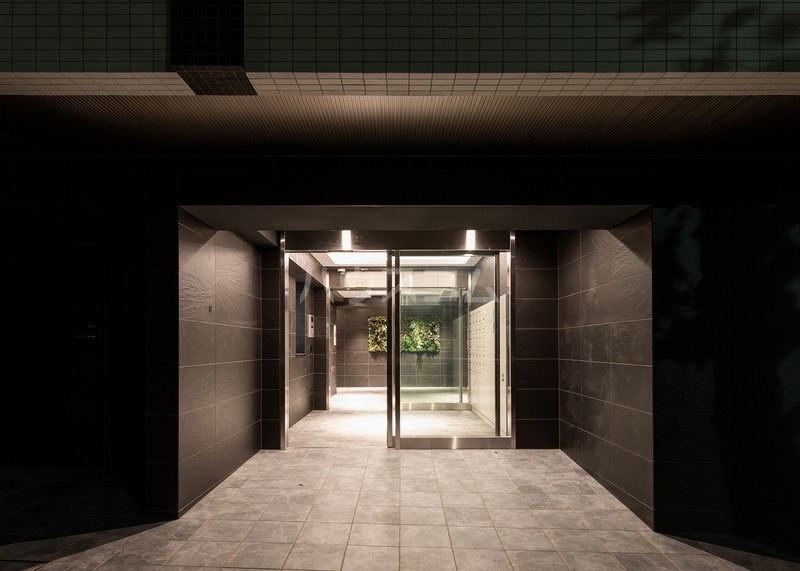 14/17 エントランス