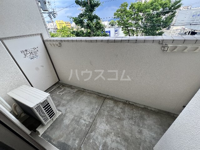 19/30 バルコニー