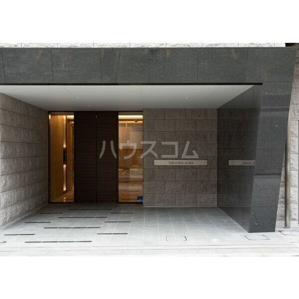 20/27 エントランス