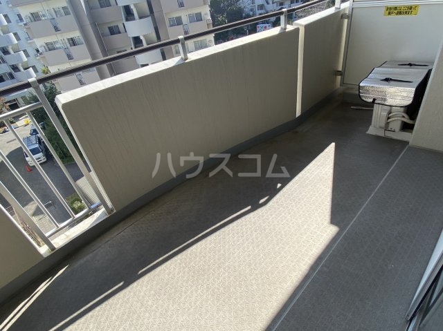 20/30 バルコニー