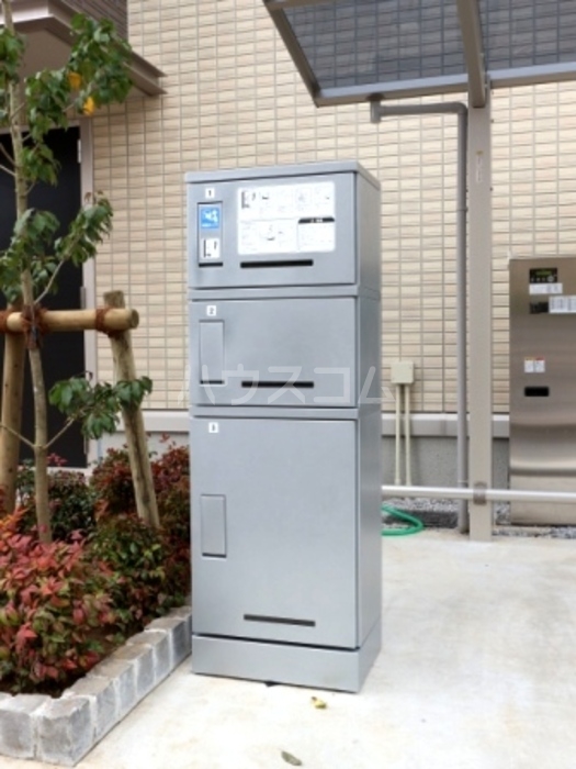 2/5 エントランス