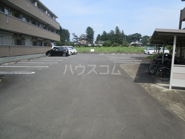 20/24 駐車場