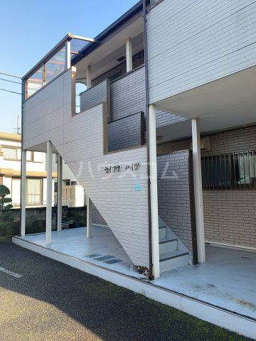 23/30 エントランス