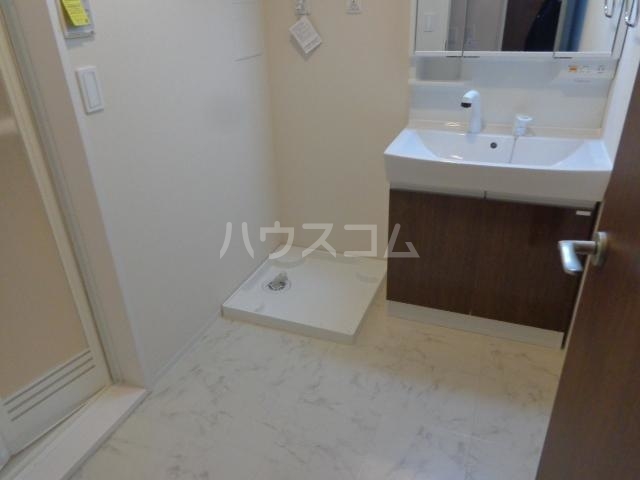 14/28 洗面