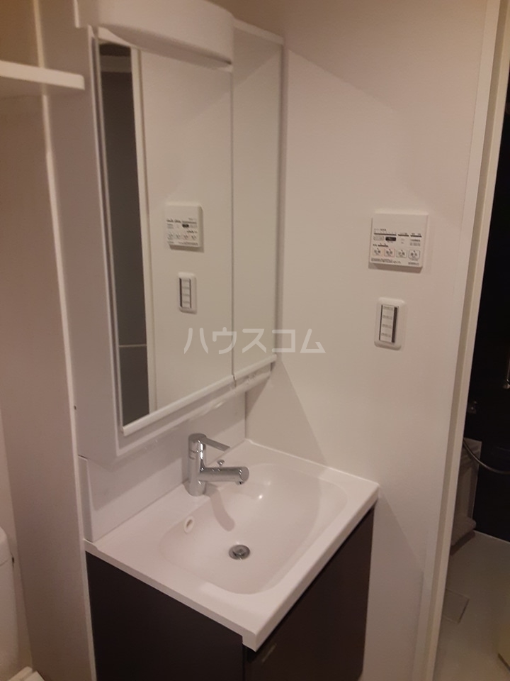 14/30 洗面
