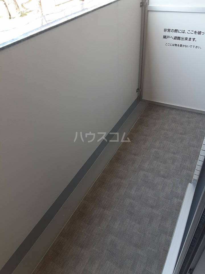 21/30 バルコニー
