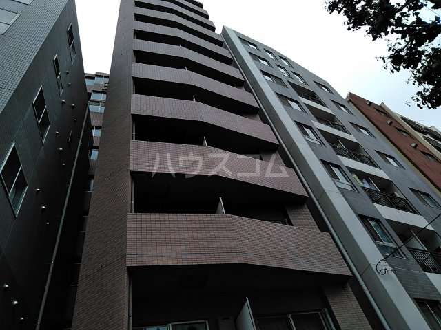 20/29 エントランス