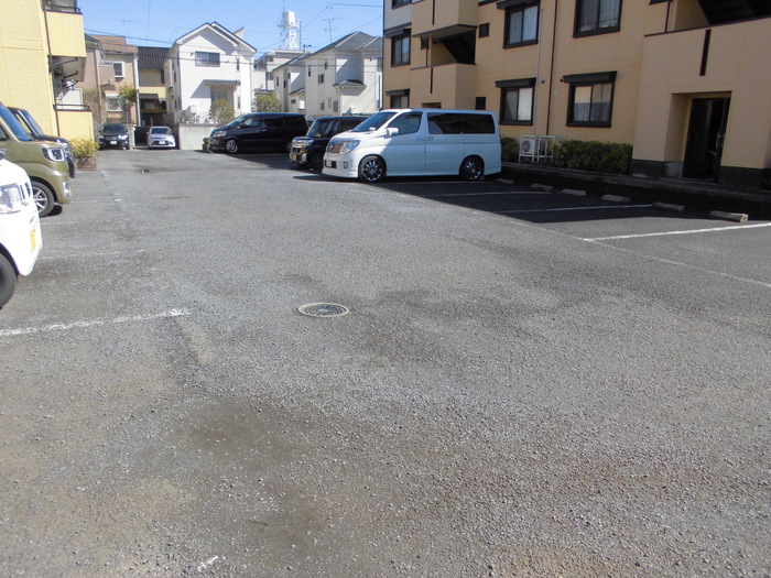 15/20 駐車場