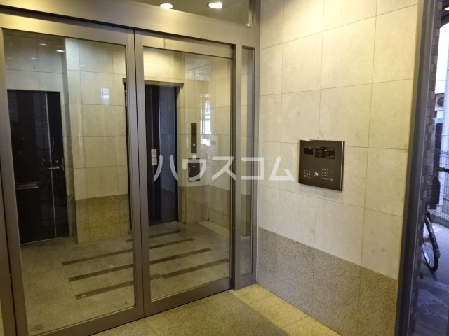 2/10 エントランス