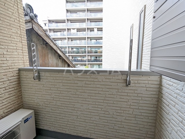 20/30 バルコニー