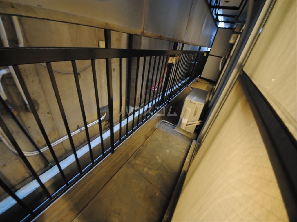 22/30 バルコニー