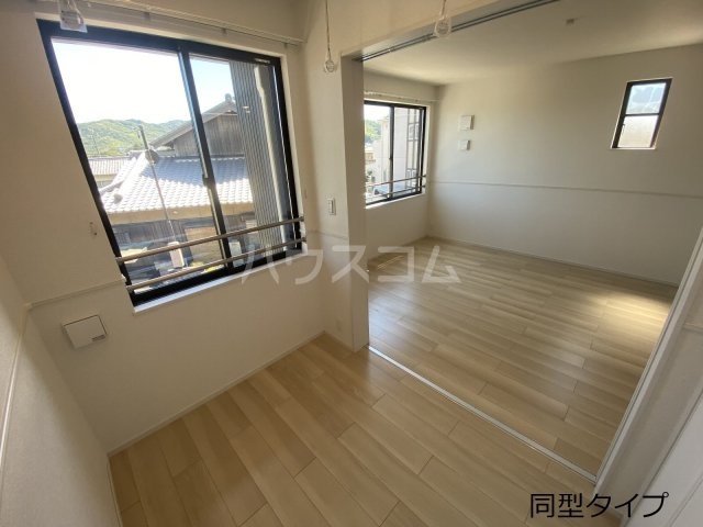 21/30 バルコニー