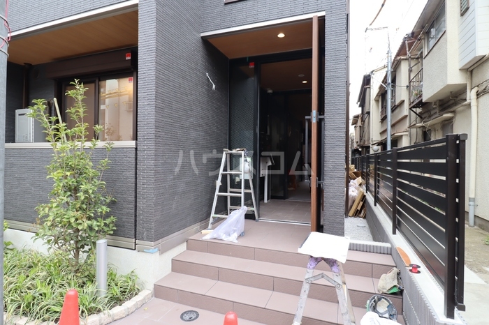 2/10 エントランス