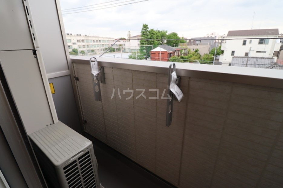 14/28 バルコニー