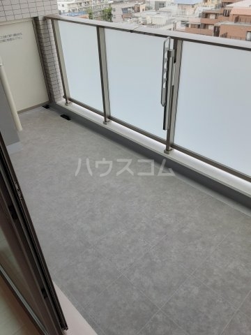 19/30 バルコニー