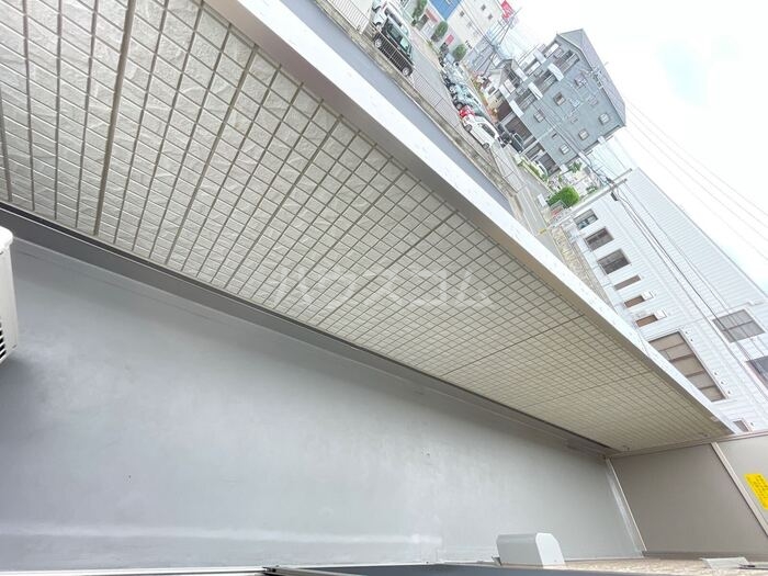 13/25 バルコニー