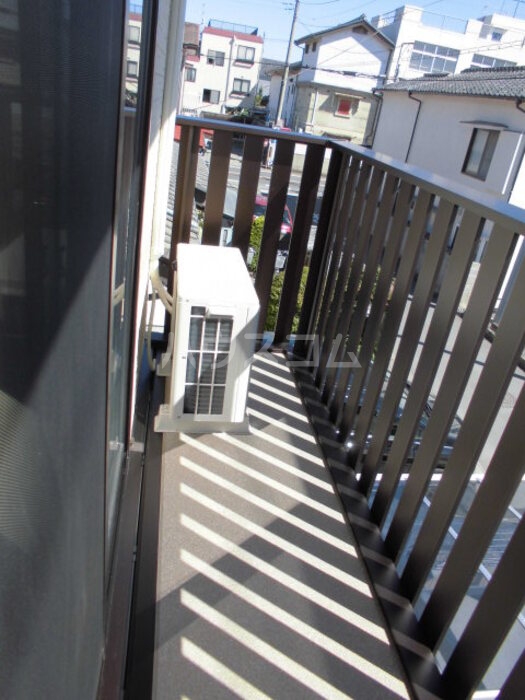 13/22 バルコニー