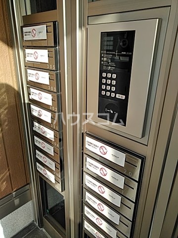 19/22 エントランス