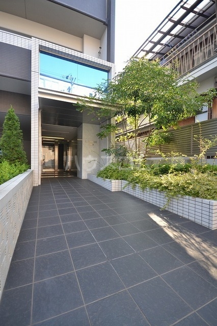 15/22 エントランス