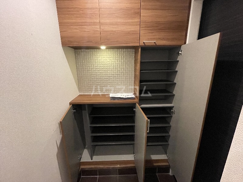 2/6 エントランス