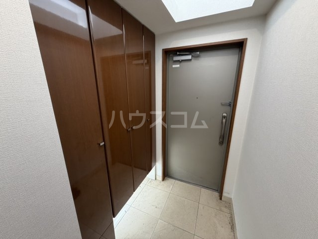 15/30 玄関