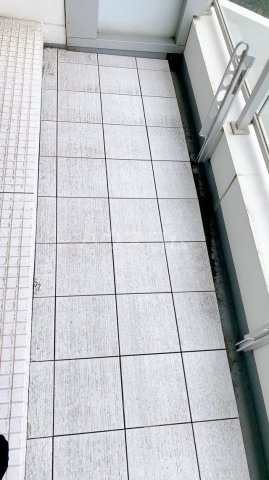 22/30 バルコニー