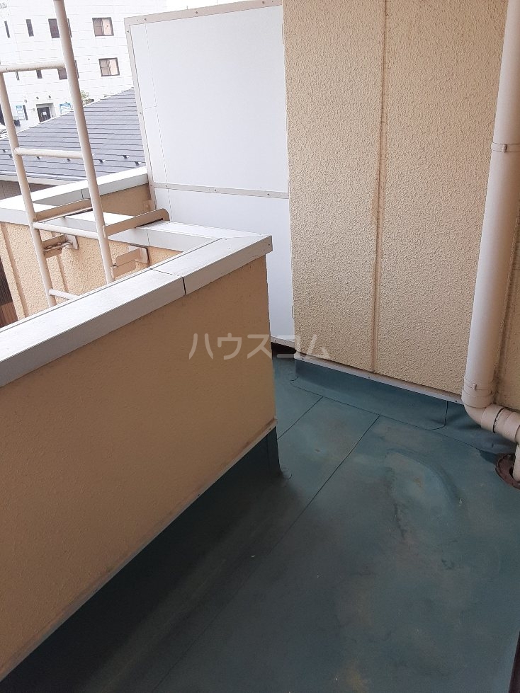 13/24 バルコニー
