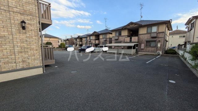 22/23 駐車場