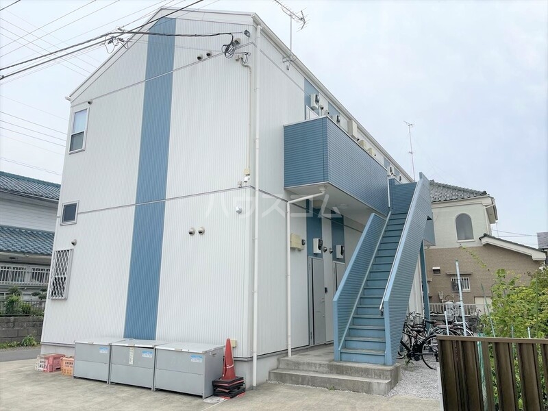 2/5 エントランス