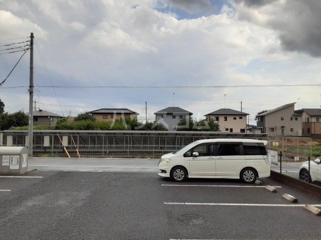 22/29 駐車場