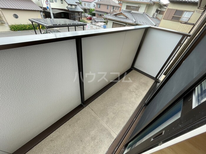 21/28 バルコニー