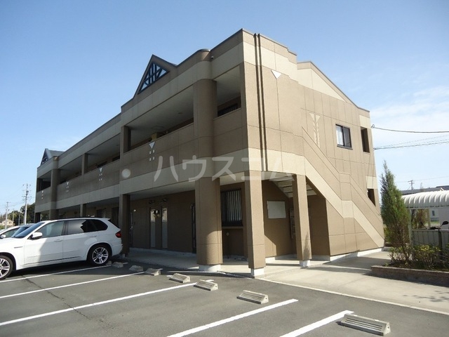 23/30 駐車場